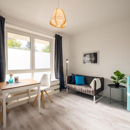 Moderne Eg-Wohnung In Sudenburg Mit Parkplatz, Top Anbindung Magdeburg Exteriör bild