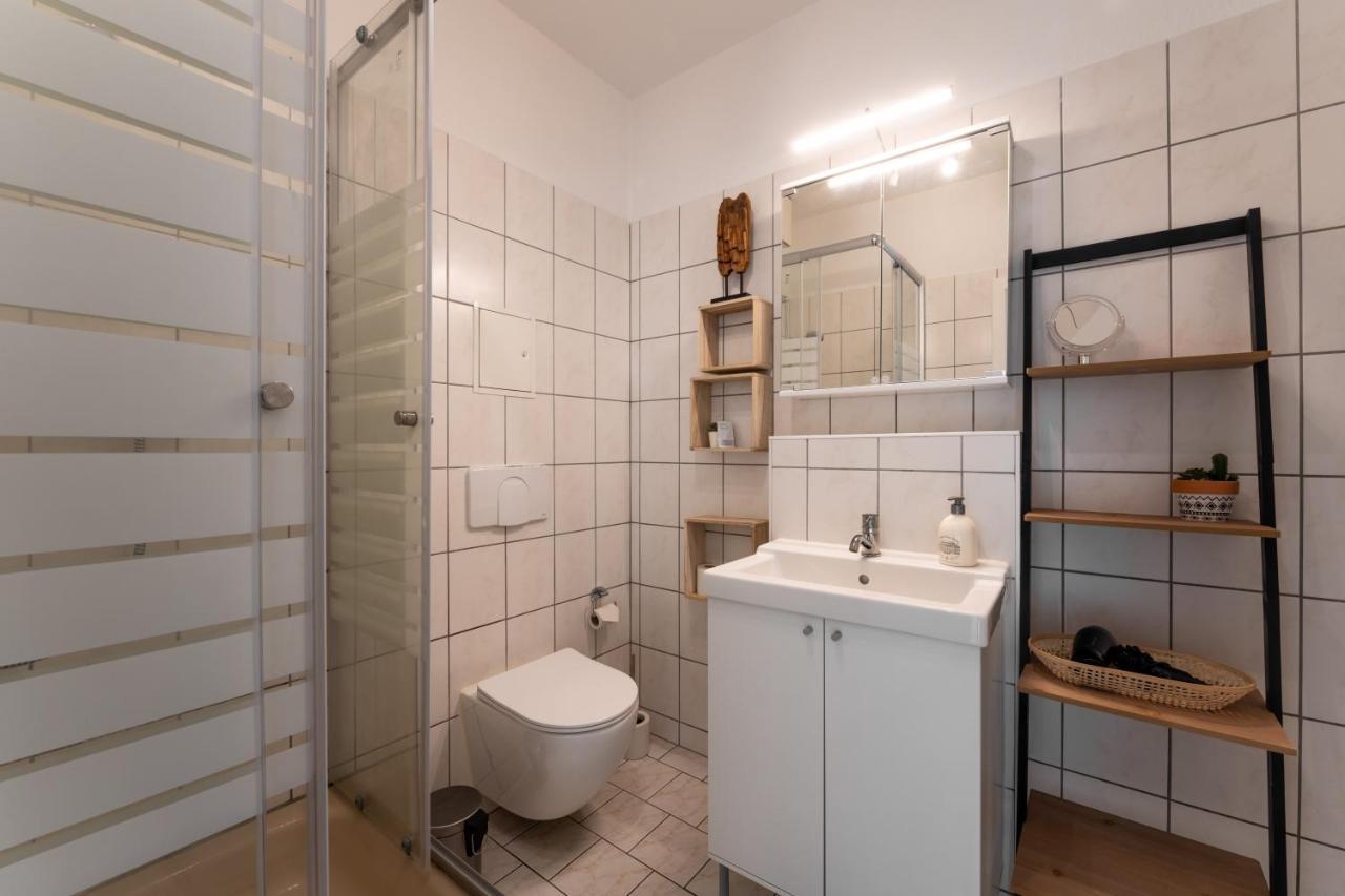 Moderne Eg-Wohnung In Sudenburg Mit Parkplatz, Top Anbindung Magdeburg Exteriör bild