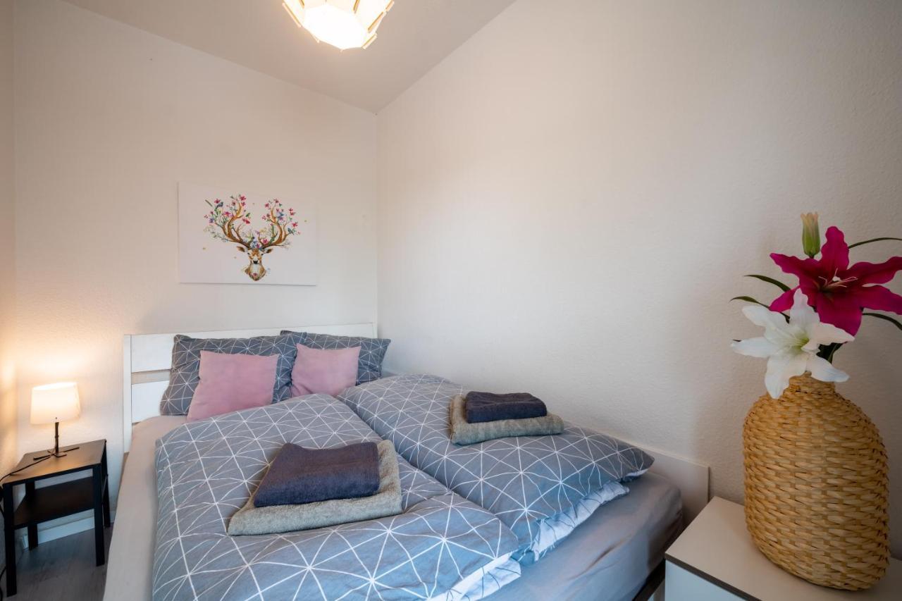Moderne Eg-Wohnung In Sudenburg Mit Parkplatz, Top Anbindung Magdeburg Exteriör bild